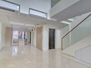 Opera Estate / Siglap / Jalan Tua Kong, image 2